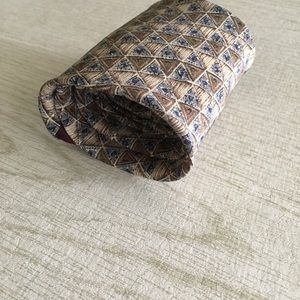 New 100% Italian Silk Van Heusen Mens Neck Tie